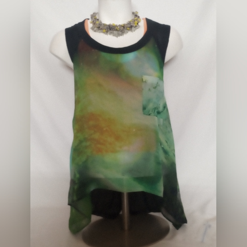 Zana Green Abstract Sheer tank
